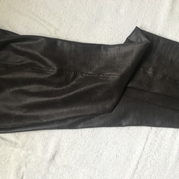 Stylish faux leather dress pants - Picture 2 of 7